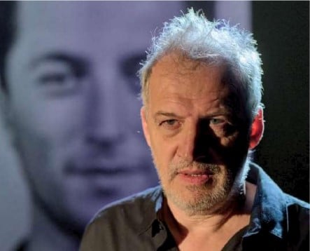 Olivier Bertrand, journaliste et documentariste, vendredi 19 décembre 2025, 20h00, à Labarthe-Rivière avec son spectacle  «Les Imprudents».