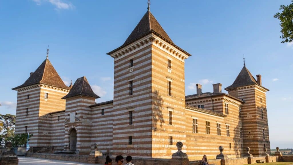 Le festival 31 Notes d’été, organisé par le Conseil départemental, signe son grand retour du 1er au 29 août 2026 pour faire vibrer à nouveau la Haute-Garonne.
